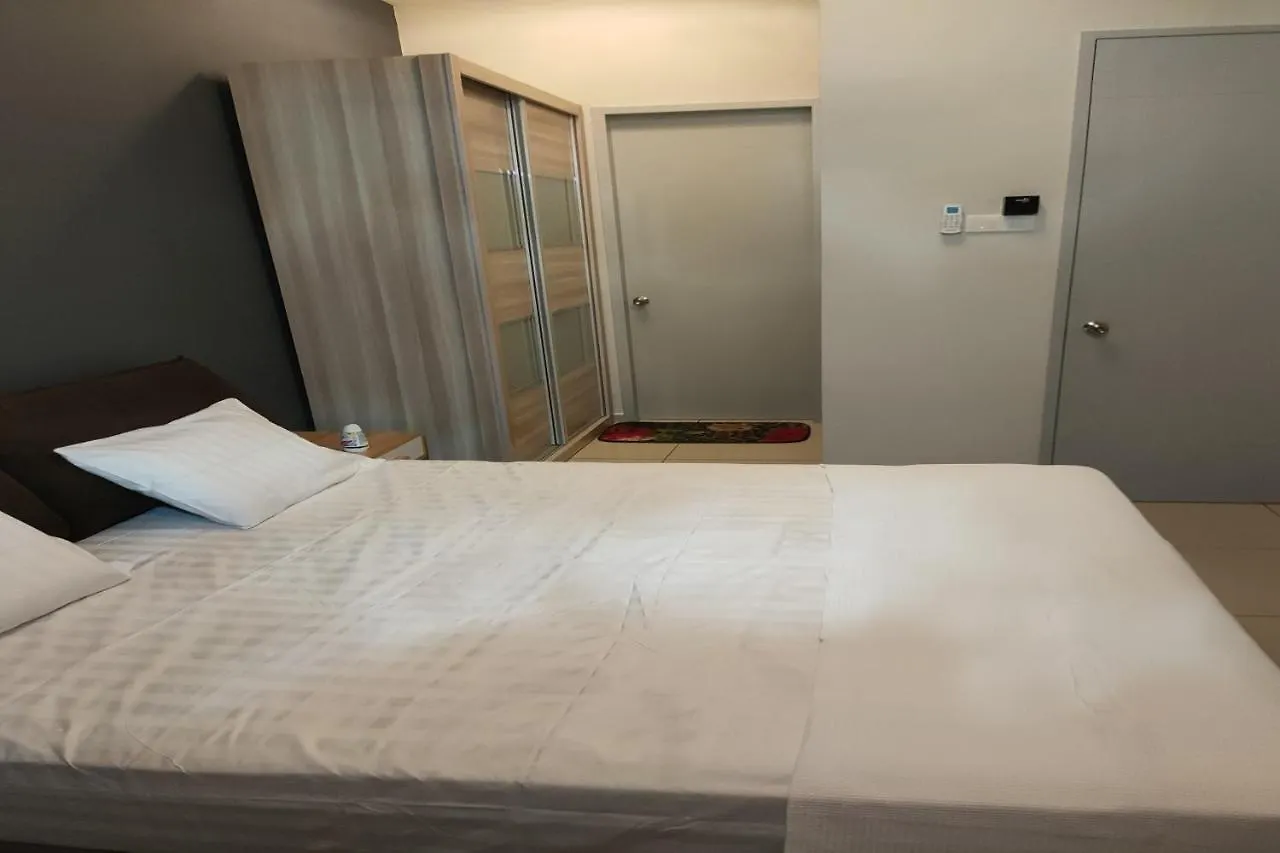 홈스테이 Oyo Home 90206 Parkland Residence Condominium Melaka