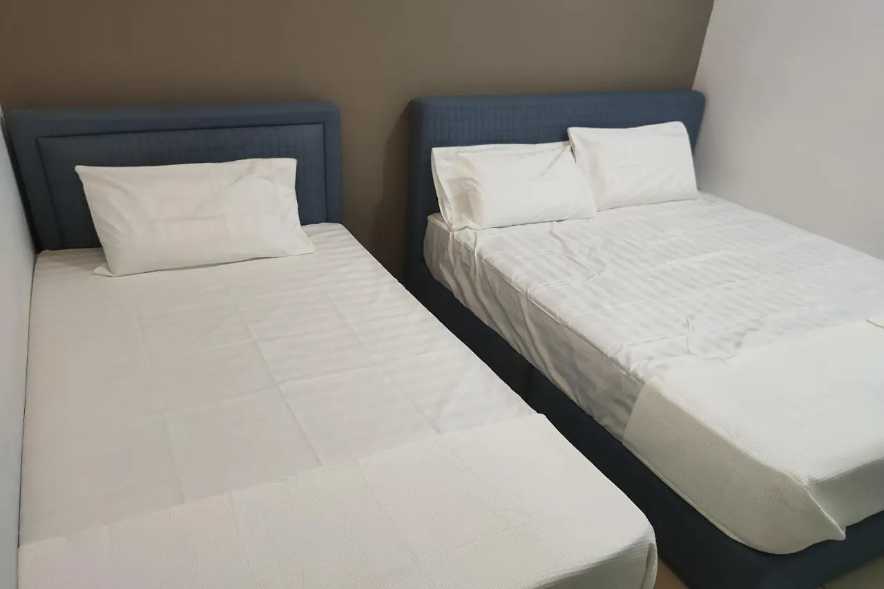홈스테이 Oyo Home 90206 Parkland Residence Condominium Melaka 말레이시아